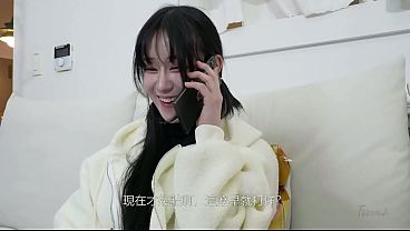 Korea – Cewek sendirian di rumah jebak tukang servis di antara pahanya yang basah