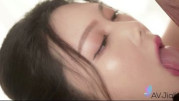 Cewek China seksi Ban Ban dientot keras banget