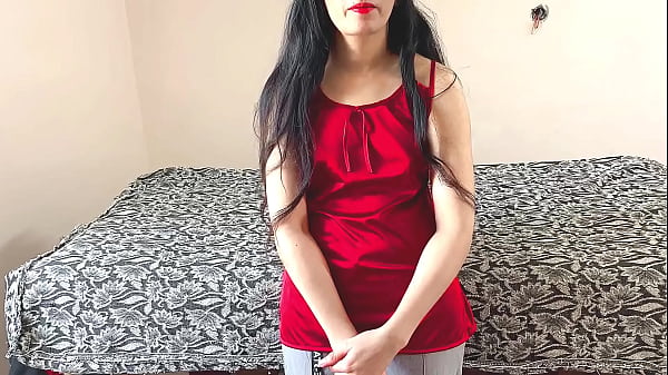 Cewek cantik memek sempit dipijit plus ngentot lubang pantat keras digenjot minyak pijit.