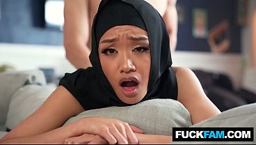 HIJABI DikenaLIN ke Budaya AMERIKA, Jade Kimiko & Parker Ambrose Mainin Tubuh