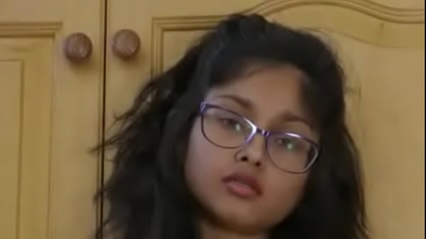 Cewek India seksi bikin ngaceng