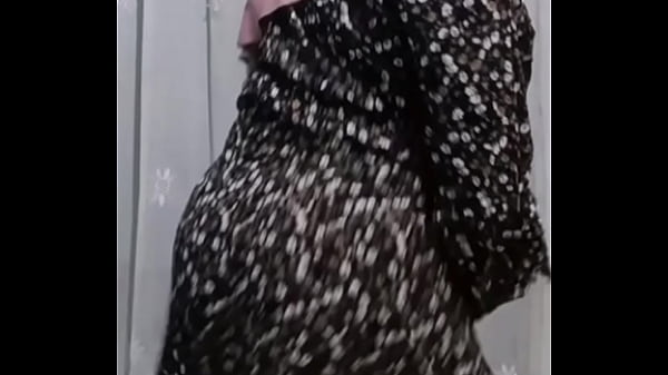 Bu guru hijab viral goyang tanpa sehelai benang, bikin malu semua.