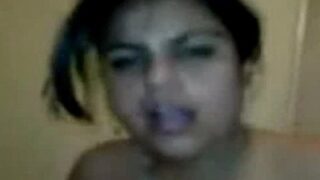 Cewek montok ngewe pacarnya sampe ngamuk di video bokepnya