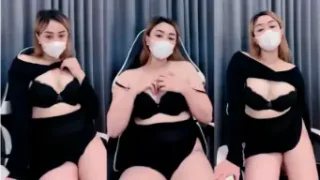 DMX Dhea Seksi Pamer Tubuh Montok Bikin Ngiler