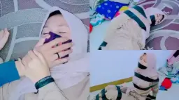 Lakban ukhty remaja cantik, siap diikat dan digebukin liar buat mainan BDSM.