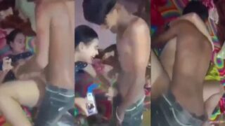 Video mesum desi kakak adik tiri ngentot pakai minyak kelapa bikin basah