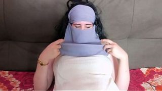 مصريه نيك خلفي مع تلاتة فحول سكس عربي نار