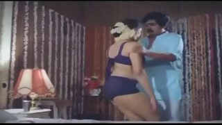 Wanita India siap dimanjain, badan montok siap digoyangin
