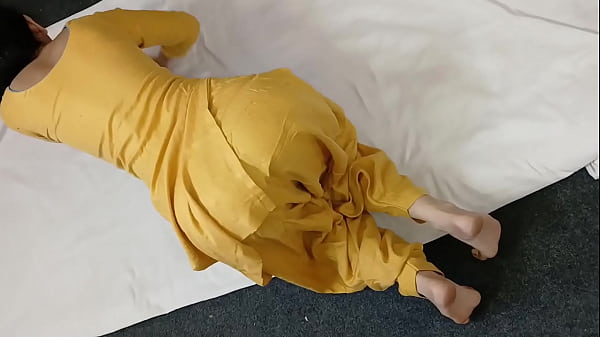 Meri Chachi Ki Moti Gol Gand, Video Sex Hot Banget Bikin Nagih